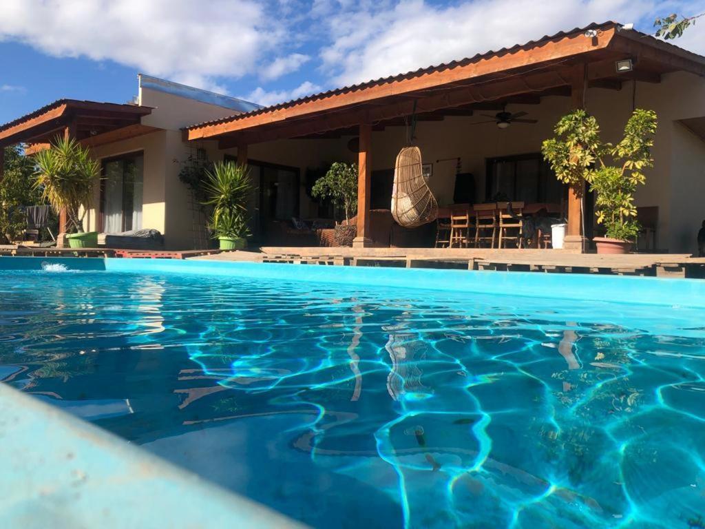 Alojamiento Los Nogales ซานตาครูซ ภายนอก รูปภาพ