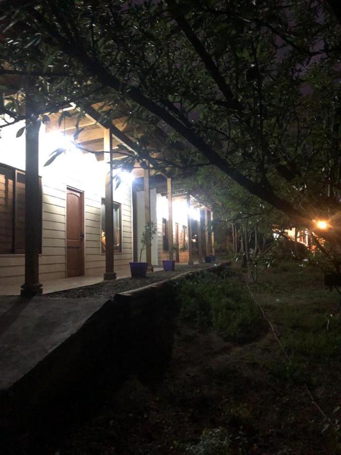 Alojamiento Los Nogales ซานตาครูซ ภายนอก รูปภาพ